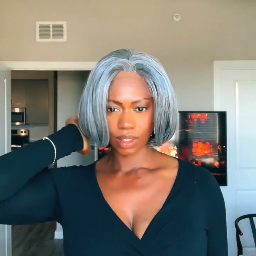 JEAN | STRAIGHT SALT AND PEPPER PLATINUM LACE FRONT WIG